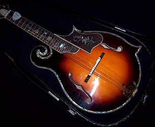 MandoHarp - 'Noose' Hand-Made F-5-Style Wide-Bodied Inlaid Mandolin (060020-MF)